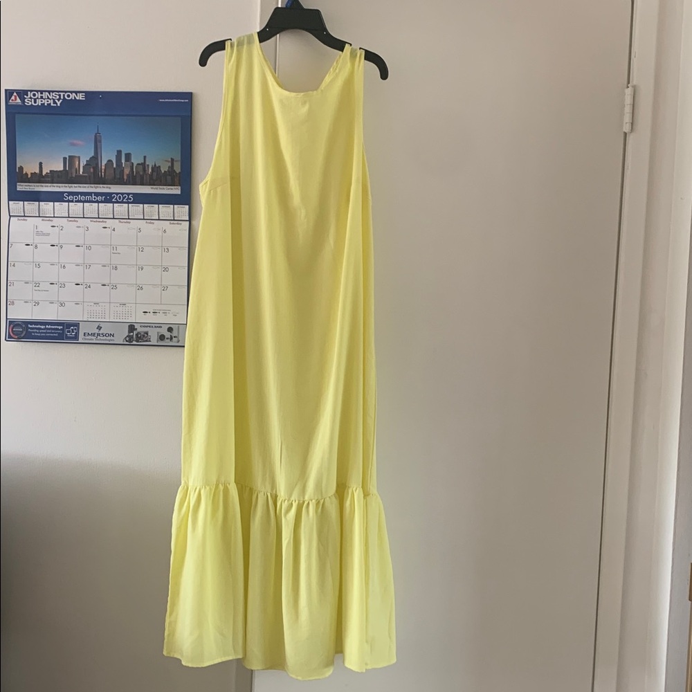 SHEIN Yellow Sleeveless Maxi Dress
